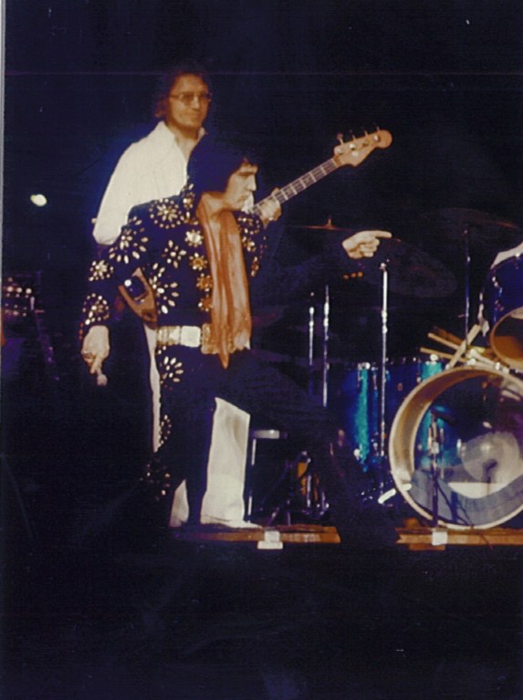 November 10 Events – Today in Elvis Presley History – Elvis Presley