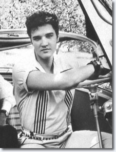 3- Elvis Presley in the BMW Isett