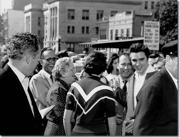 The-day-before-Elvis-was-booked-for-assault-and-battery-at-a-gas-station-19-october-1956