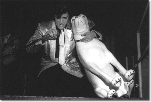 october-28-1957-elvis-pesley-3