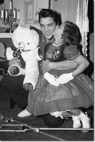 1958-january-8-elvis-presley-2