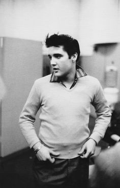 23-January-15-1958-Elvis-Presley-had-recordings-for-the-King-Creole-soundtrack.
