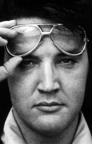 Elvis-Presley-Aloha-From-Hawaii-Rehearsal-Concert-January-12-1973-From-the-Boxcar-book-Aloha-Via-Satellite-2