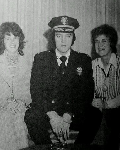 Elvis-in-Denver-on-Wednesday-January-28-1976-6