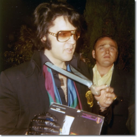 January-18-1971-elvis-presley-5
