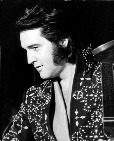 12-novmember-1972-elvis-presley-4