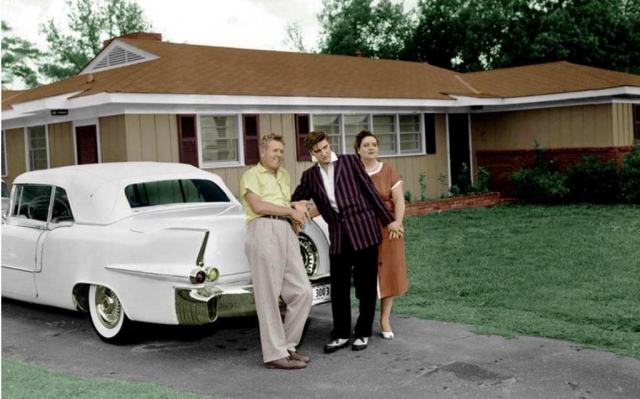 Cadillac-elvis-1956-rent