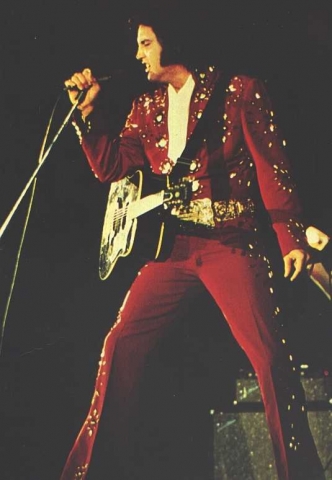 elvis-presley-10-november-1972