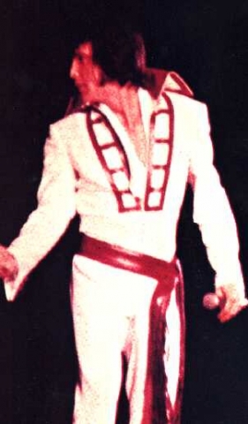 november-13-elvis-presley-2