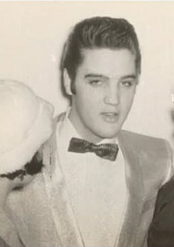november-22-1956-elvis-presley-2