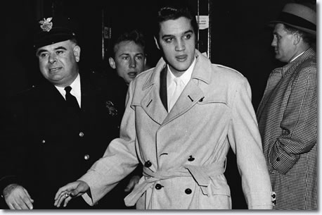 november-23-1956-elvis-presley-4