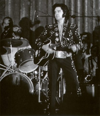 october-6-elvis-presley