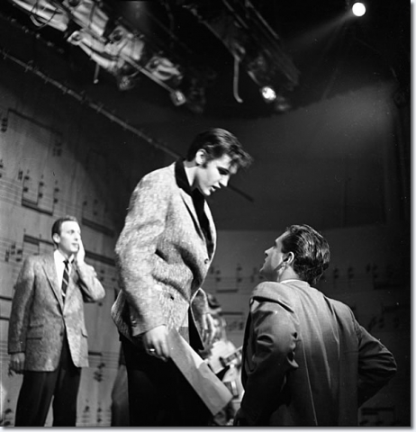 26-Elvis Presley rehearsing for The Ed Sullivan Show January 6, 1957