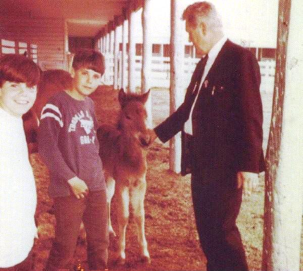 28 Vernon and his stepsons David and Billy Stanley at the Circle G stables