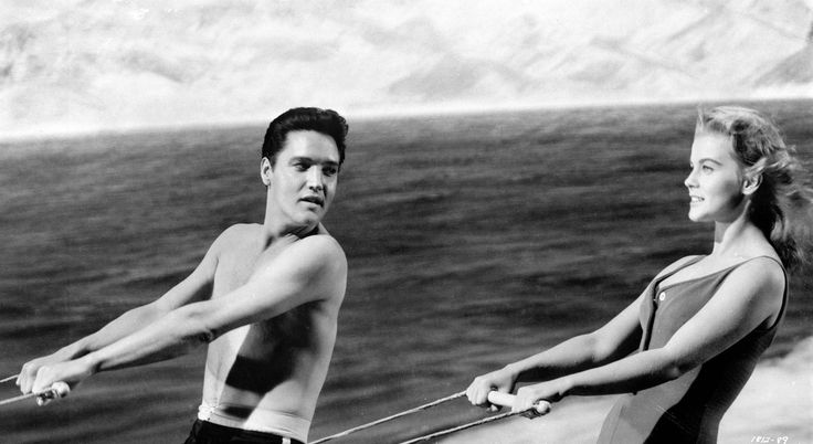 11-elvis water skiing