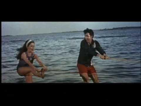 7-elvis water skiing