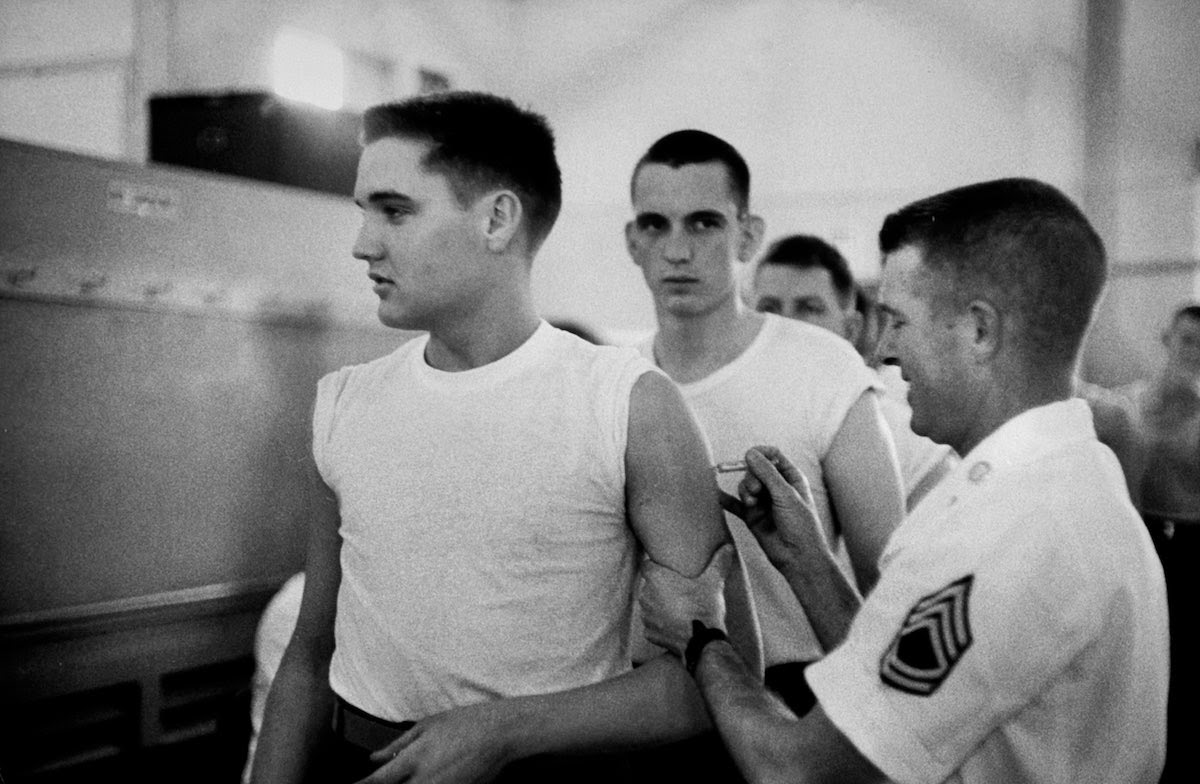 Amazing Photos of Elvis Presley Joins the Army in 1958