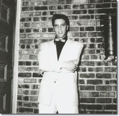 Elvis Presley, back stage, The Louisiana Hayride