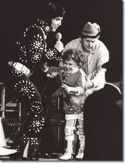 elvis-presley-boston-garden-november-10-1971