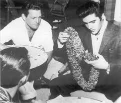 elvis-in-hawaii-november-9-1957-2