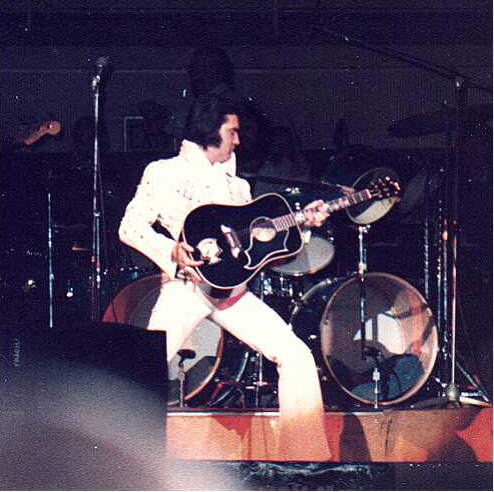 november-17-1972-elvis-presley-3