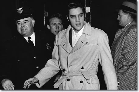 november-23-1956-elvis-presley-4
