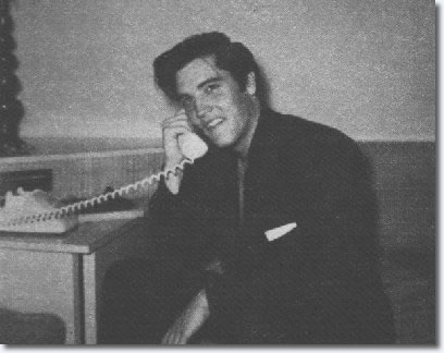 november-9-1957-elvis-presley-2