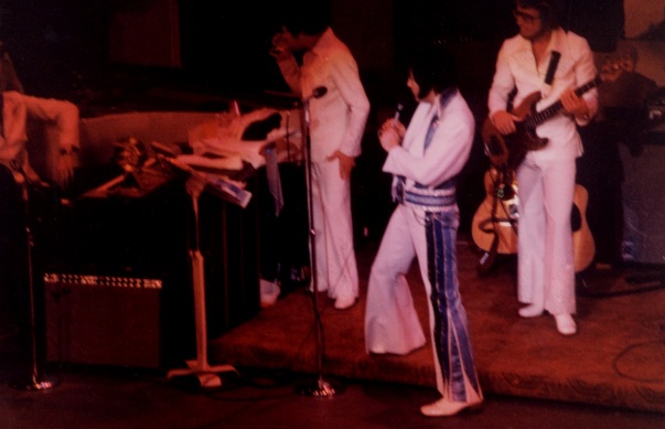 1976-december-8-elvis-presley-1-2