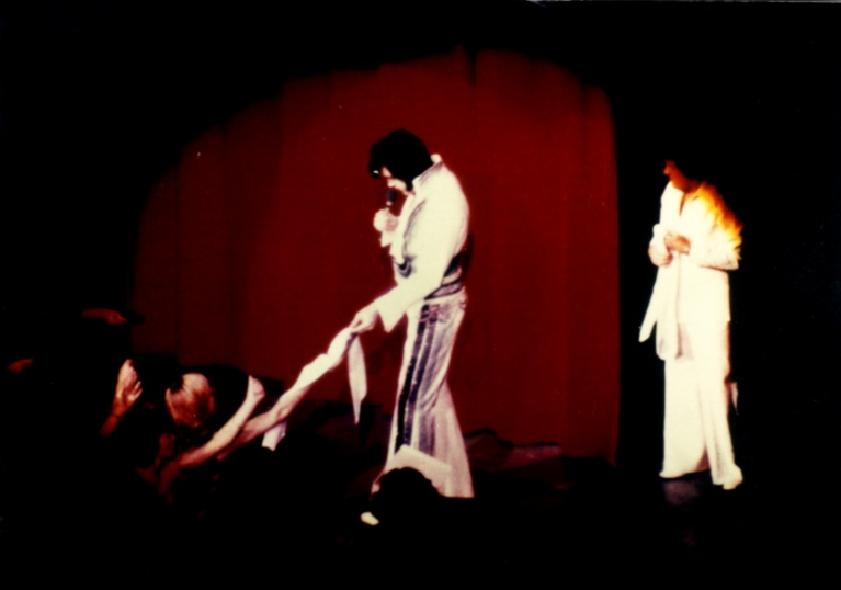 1976-december-8-elvis-presley-1