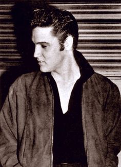 Elvis arrival in New-York in january 5 1957.