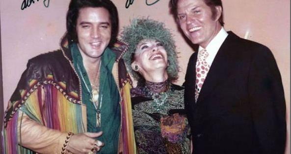 Elvis Presley, Marie and Jack Lord, Las Vegas February 10, 1973.