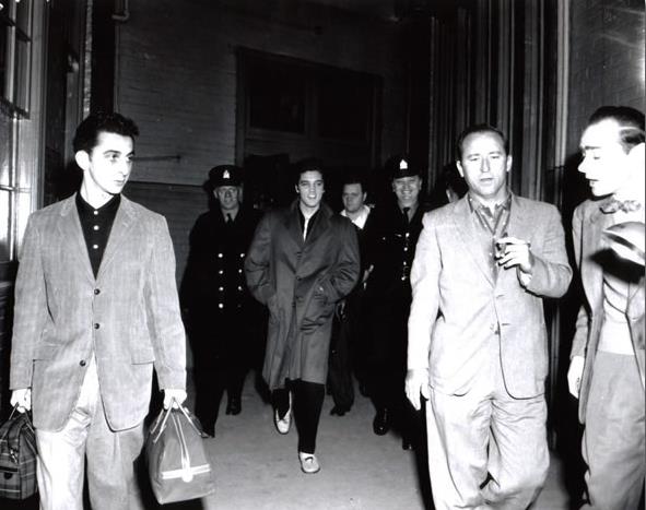 April 03 1957 Elvis Presley 2