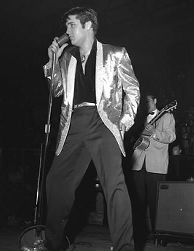 April 03 1957 Elvis Presley 2