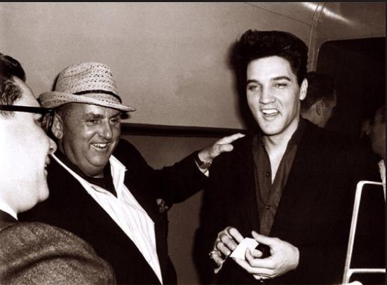 Elvis in Memphis in april 18 1960 with his manager, Colonel Parker.