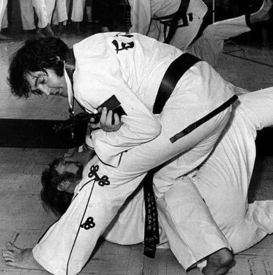 Elvis Presley and Karate 50 Photos (Some Are Rare) – Elvis Presley