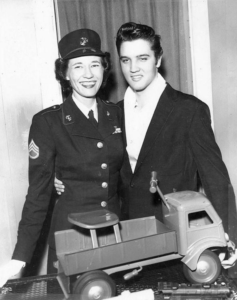 January 5 Elvis Presley of the Day