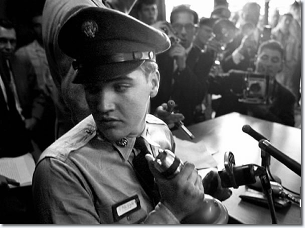 September 22, 1958 , Elvis Preley Sails Brooklyn Army Terminal
