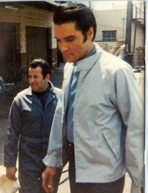 Elvis Presley Photos of the Day February 1