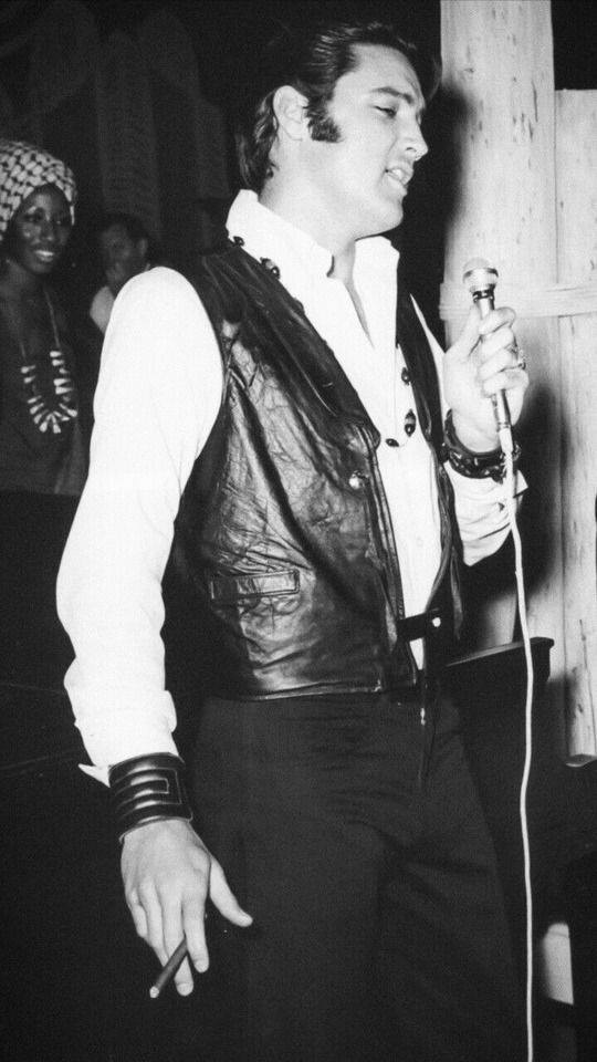 Elvis from ‘68 Singer Special
