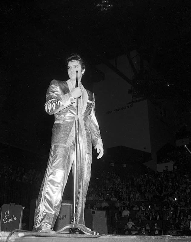 Elvis Presley in Toronto, Canada, Maple Leaf Gardens, April 2, 1957