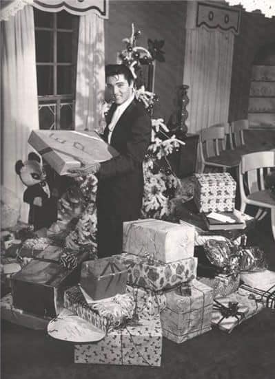 Elvis And Christmas