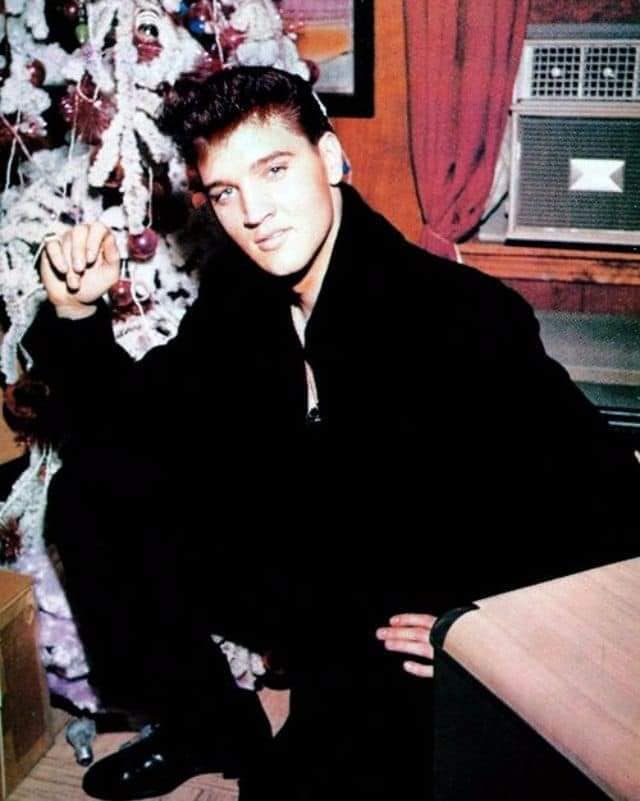 Elvis And Christmas