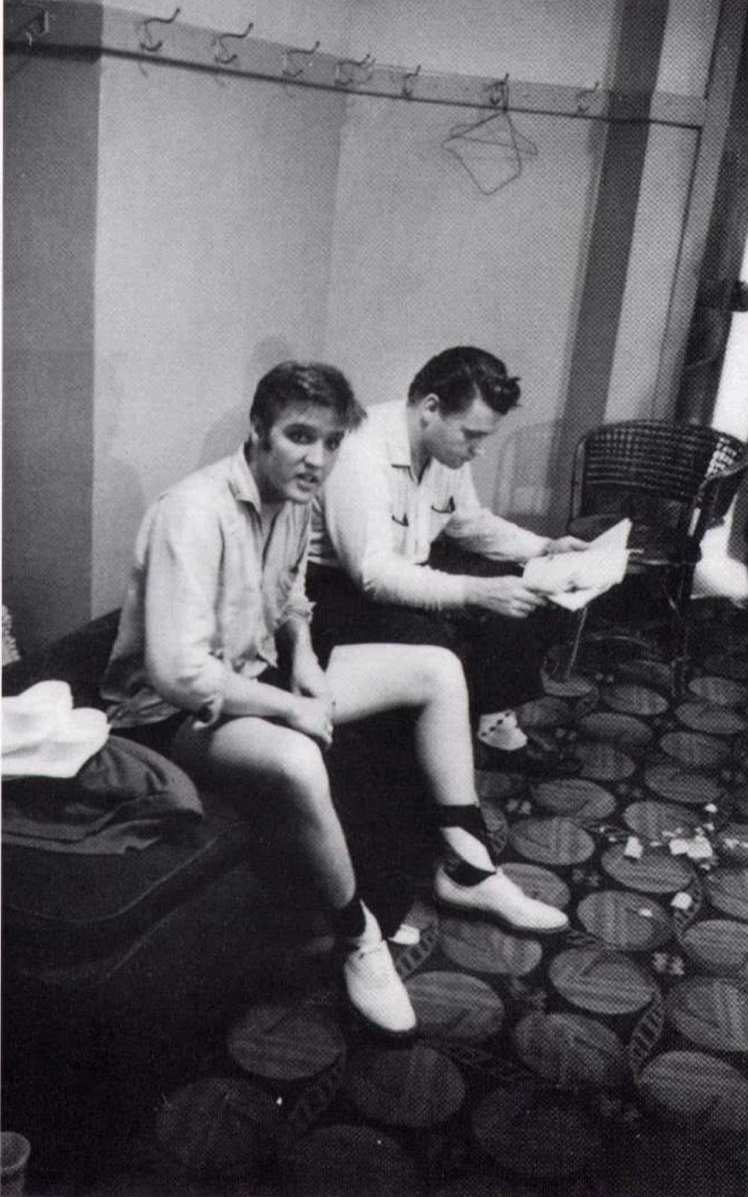 Elvis and the madness of his fans.