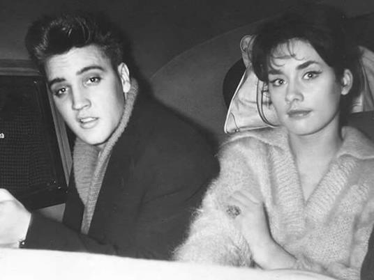 Elvis Vera Tschechowa