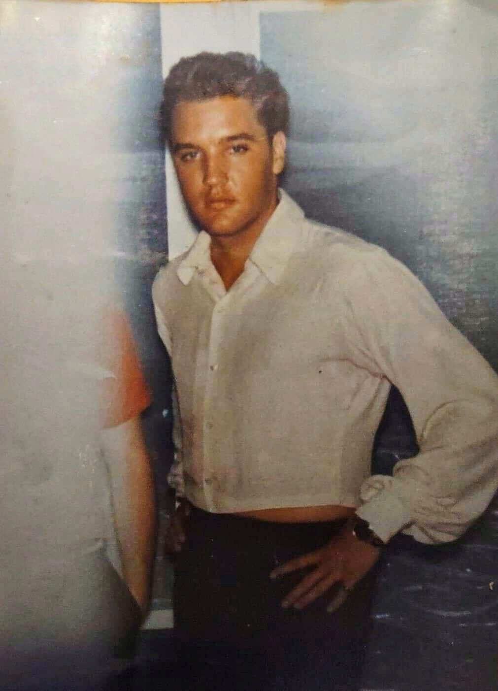 Elvis filming Follow that Dream and Kid Galahad. 1955