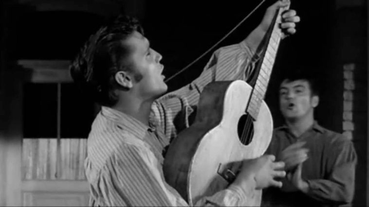 Was "Love Me Tender" a Bad Start for Elvis Presley’s Film Career?
